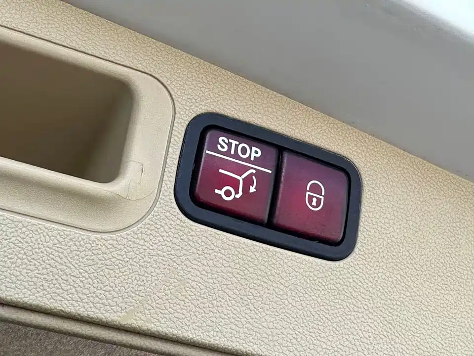 Mercedes-Benz GL grade