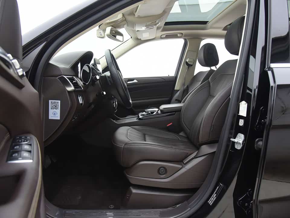 Mercedes-Benz GLE Mercedes-Benz GLE