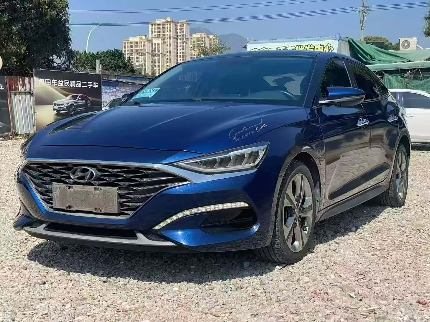 Hyundai Lafesta