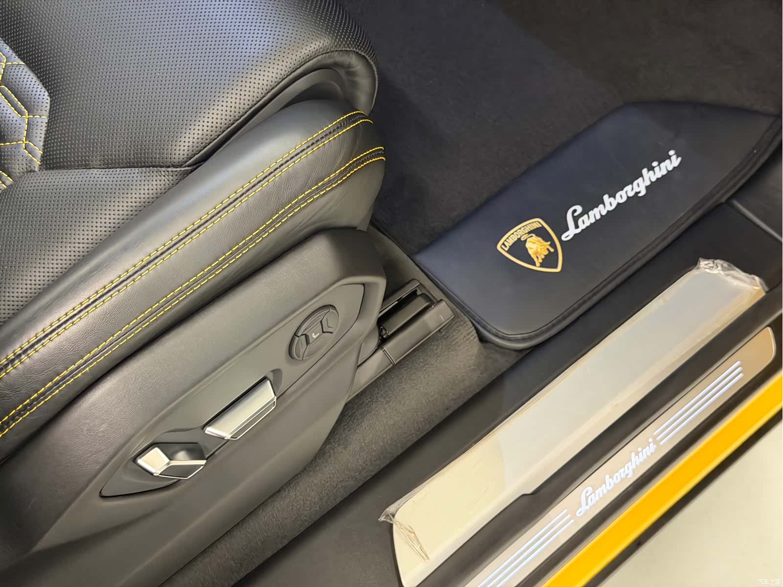 Lamborghini Urus, 2019 15