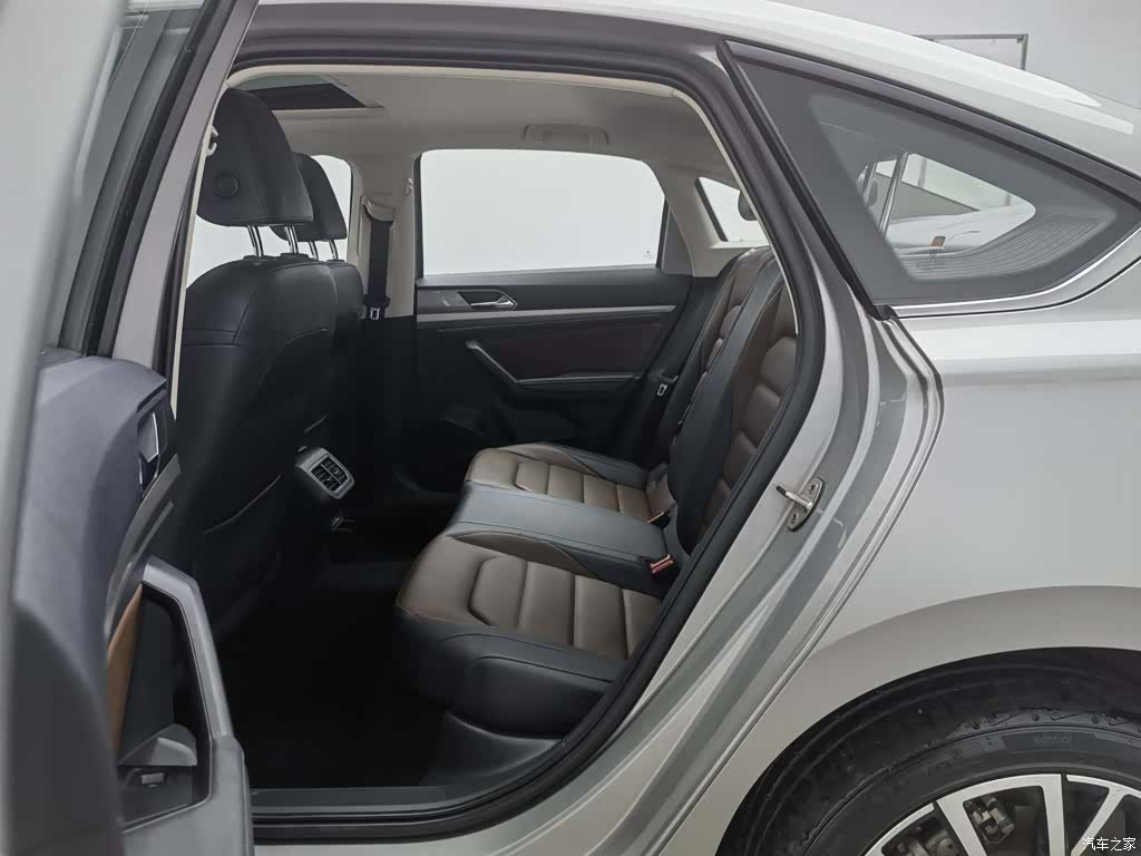 Volkswagen Lavida, 2022 15