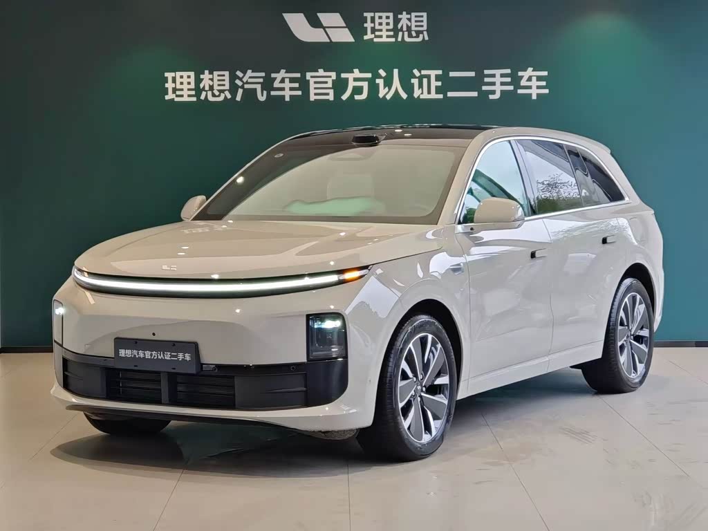 Li Auto L6