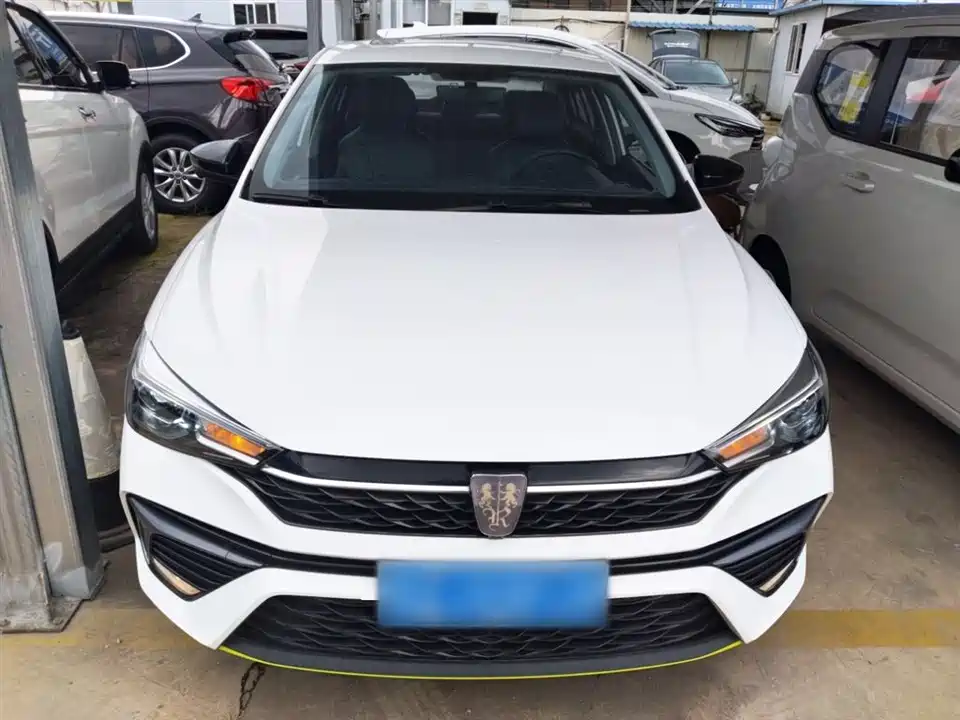 Roewe i5