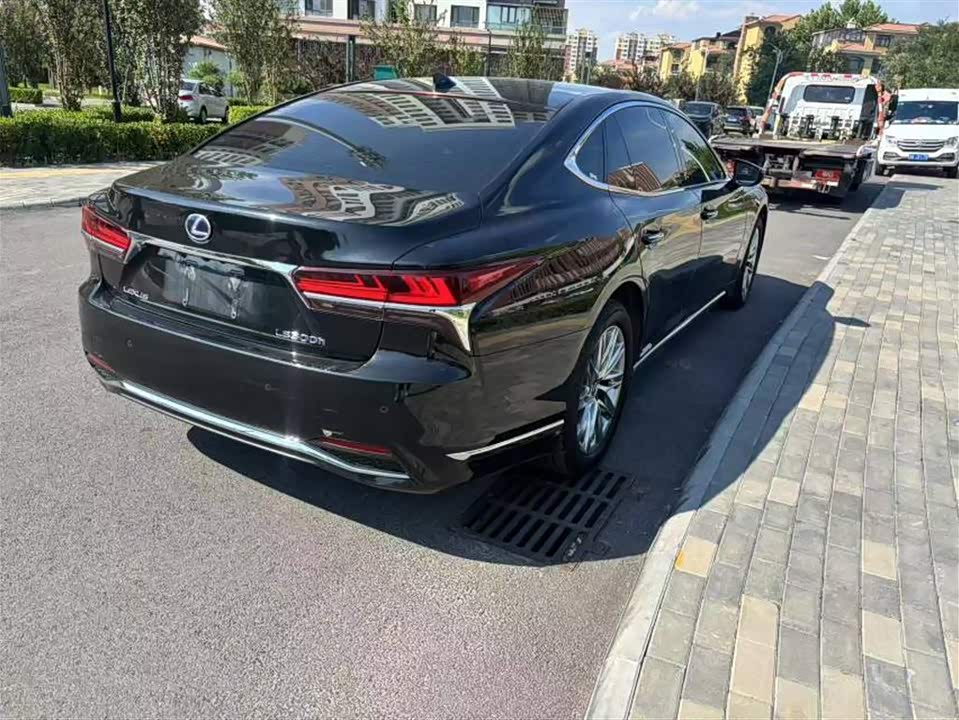 Lexus LS Lexus LS