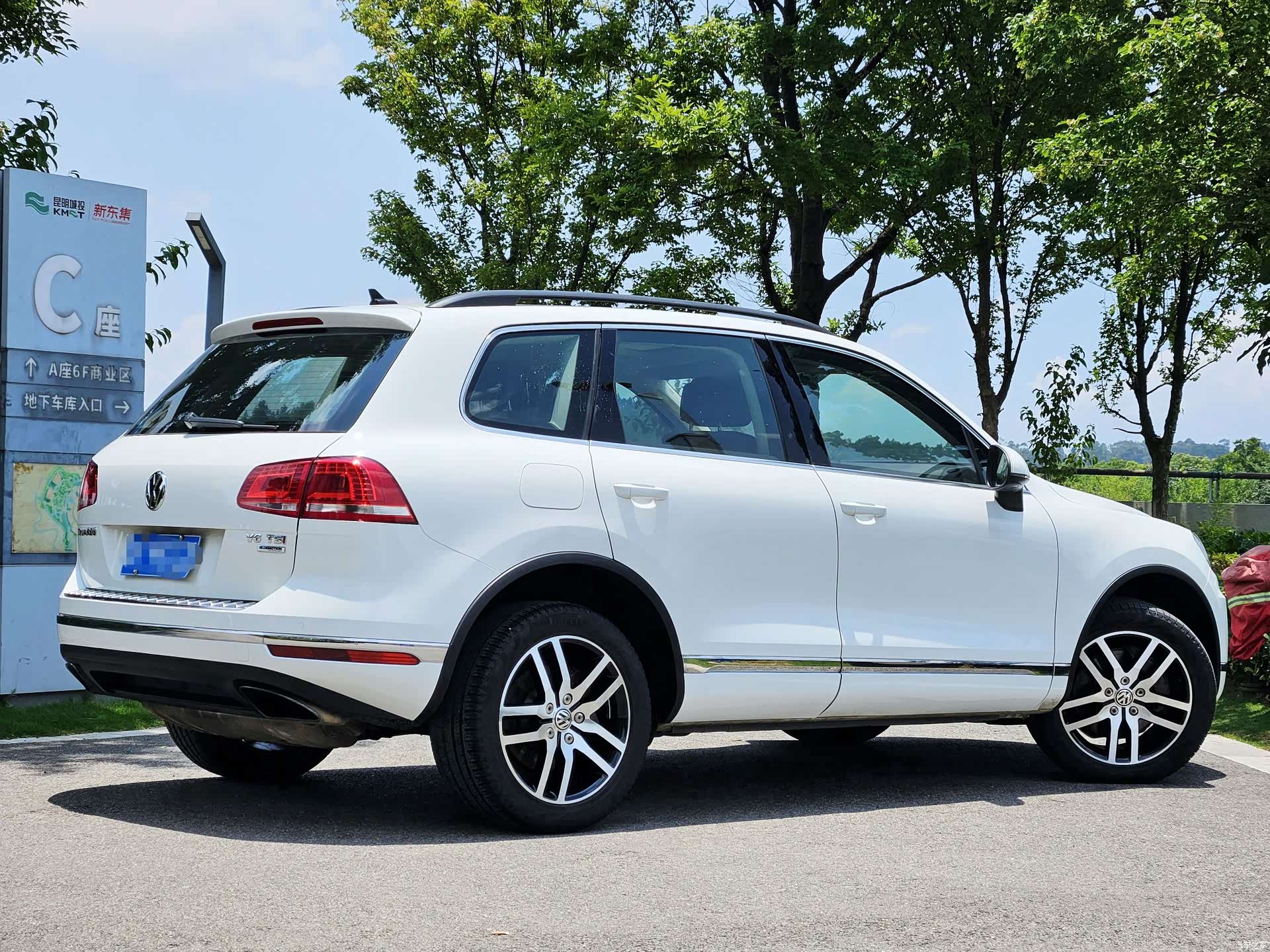 Volkswagen Touareg, 2016 9