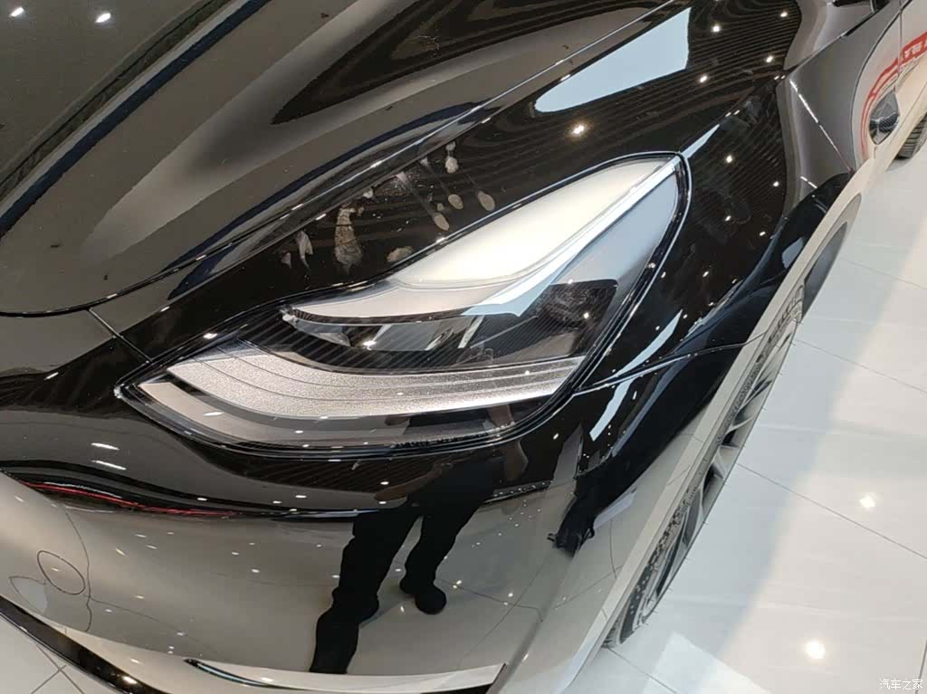 Tesla Model Y, 2024 24