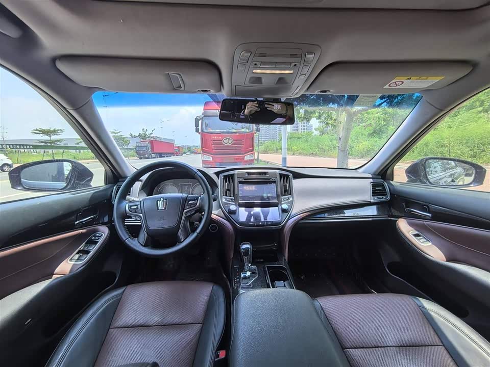 Toyota crown Toyota crown