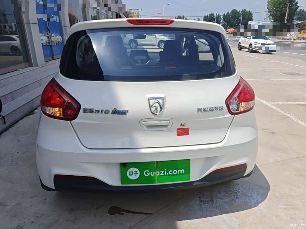 Wuling 310, 2018 6