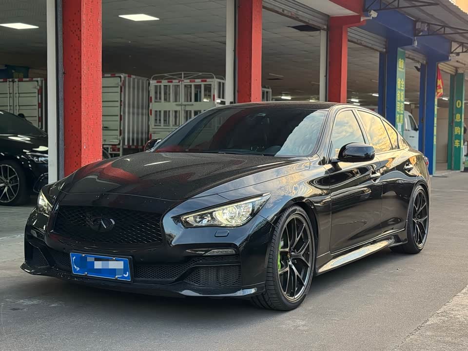 Infiniti Q50