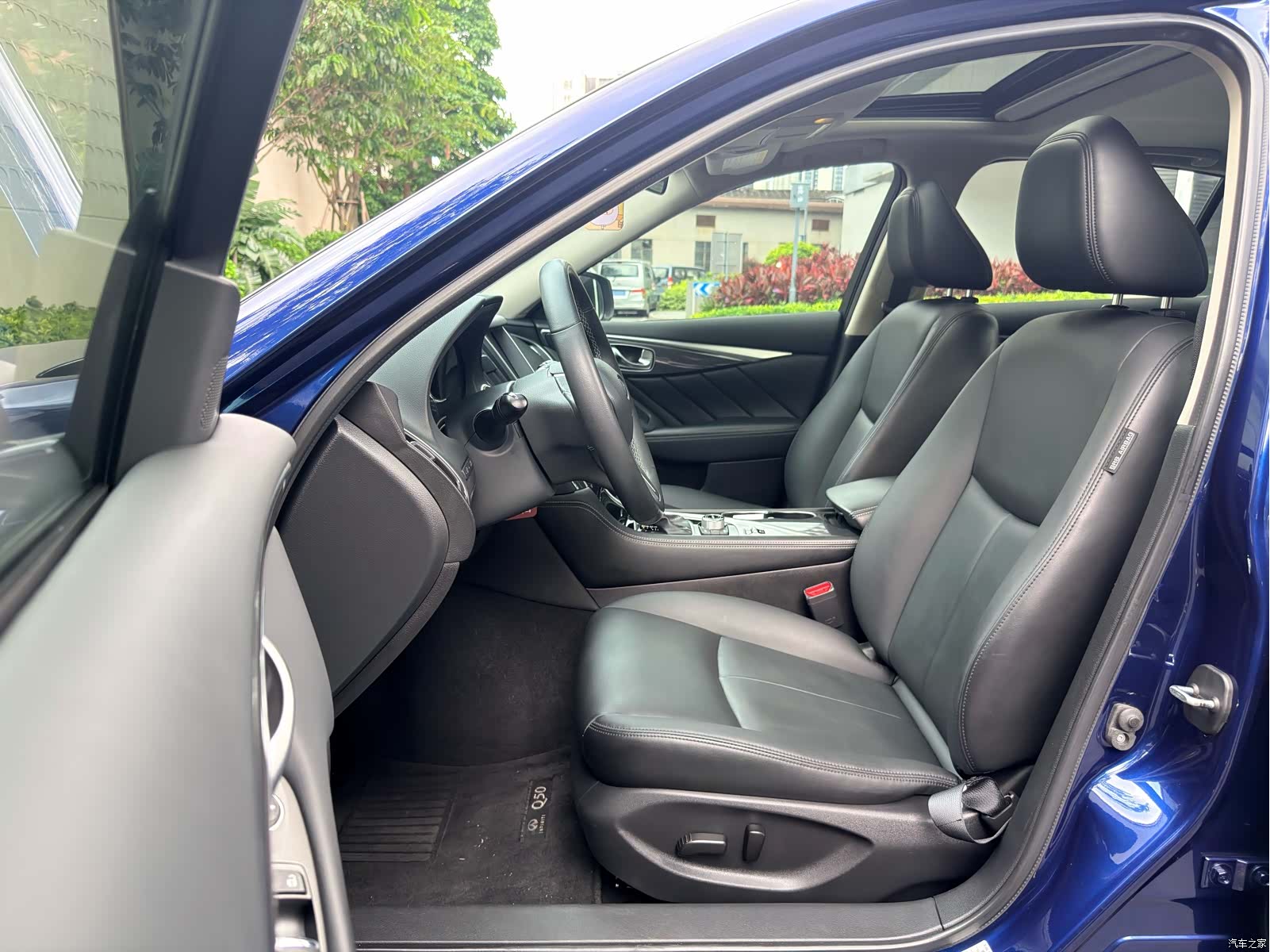 Infiniti Q50L, 2021 10