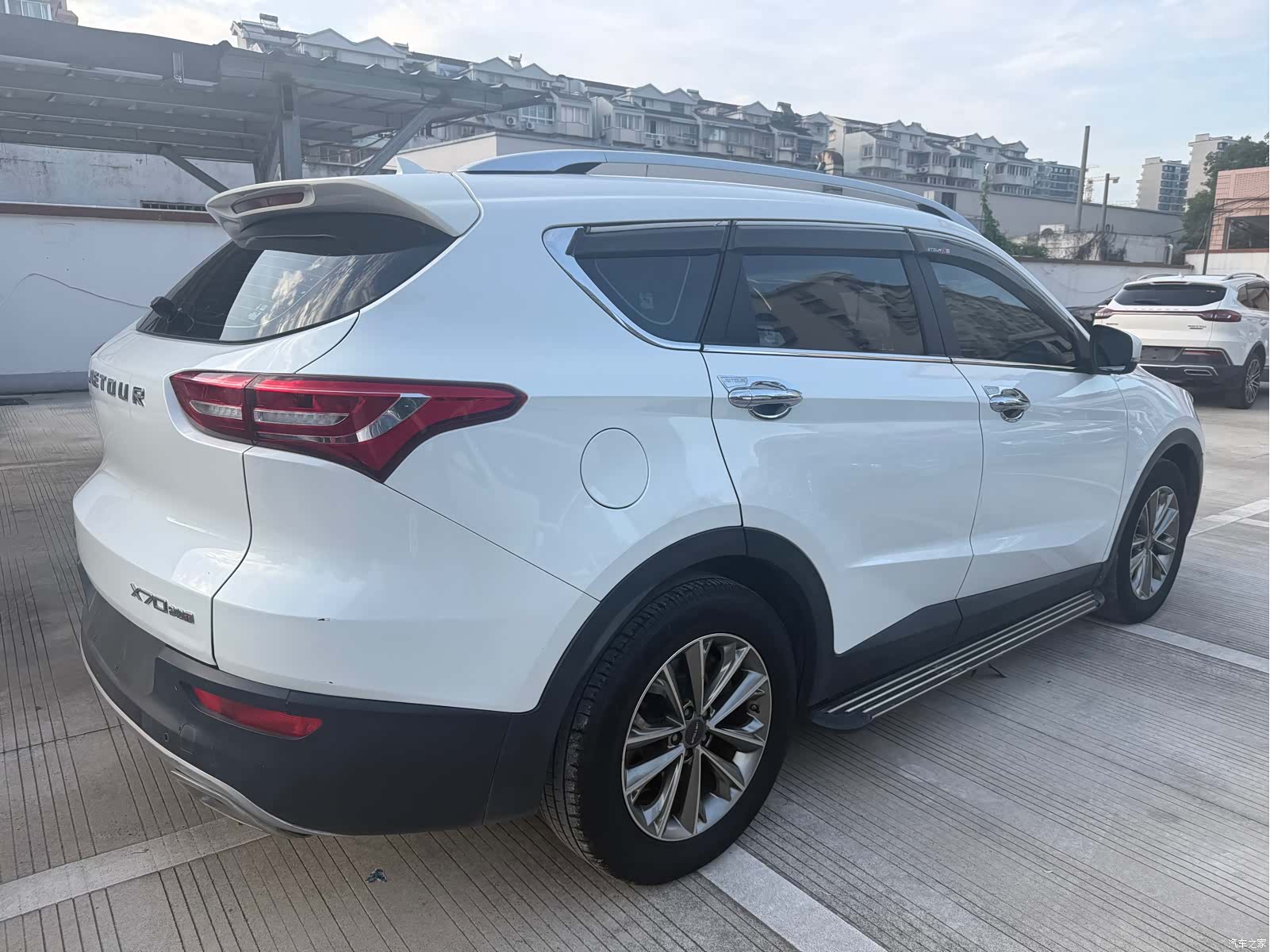 Jetour X70, 2018 11