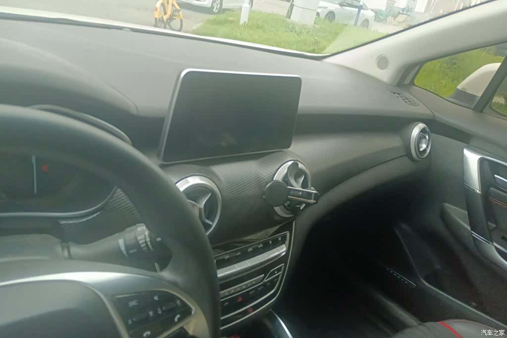BAIC D50, 2019 13
