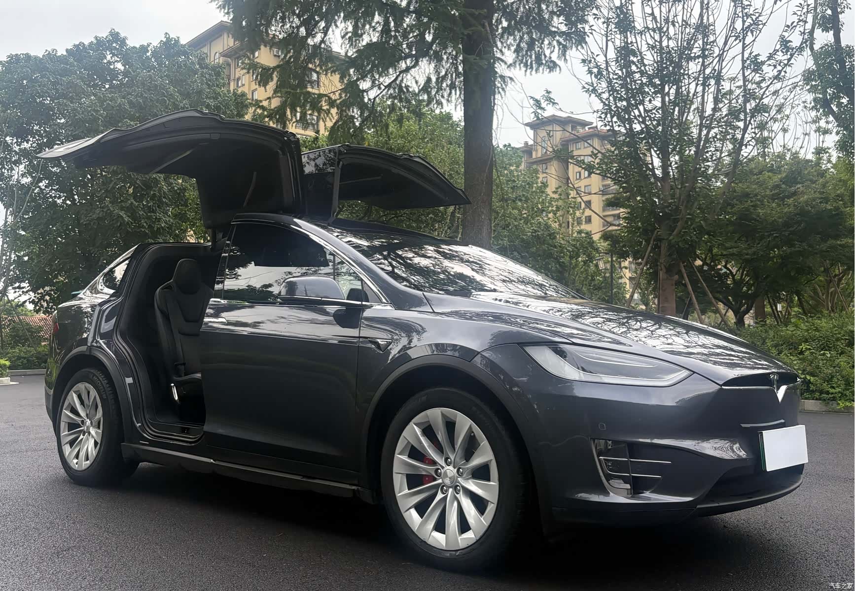 Tesla Model X, 2018 3