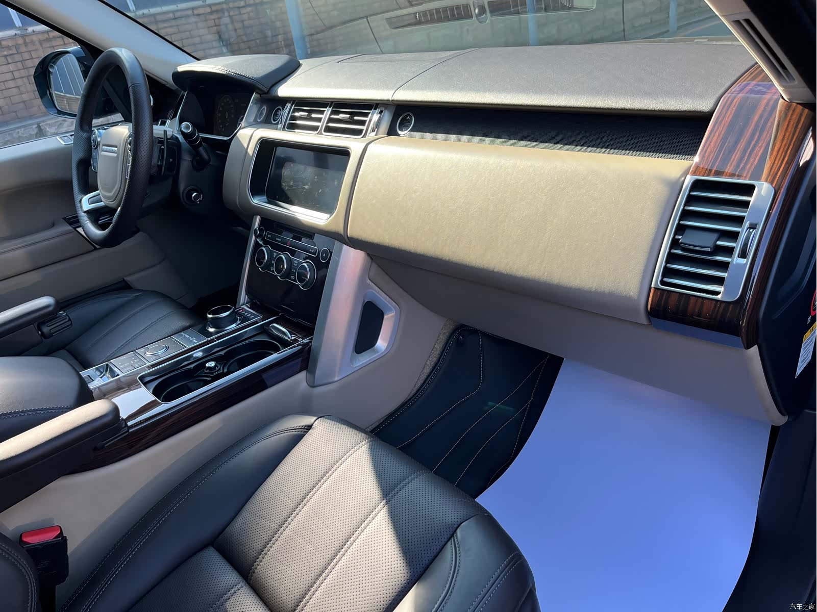 Land Rover Range Rover, 2018 31