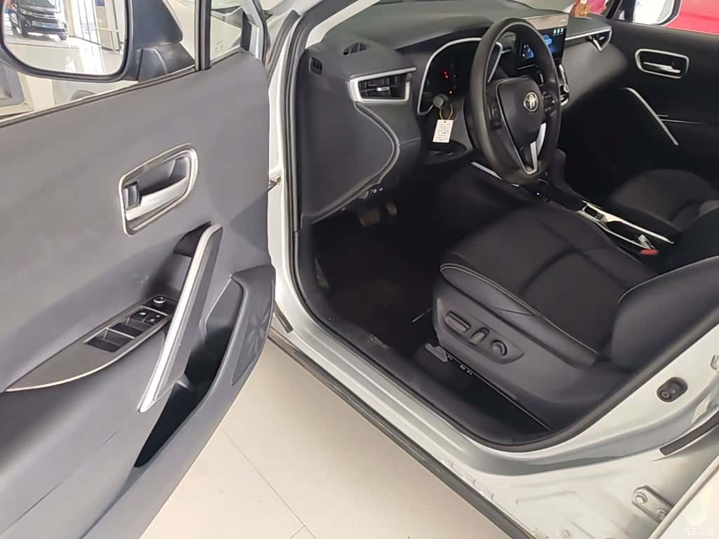 Toyota Frontlander, 2023 12