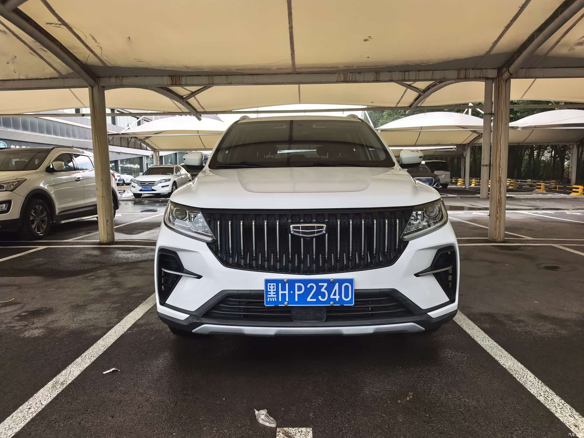 Geely X6, 2022 2