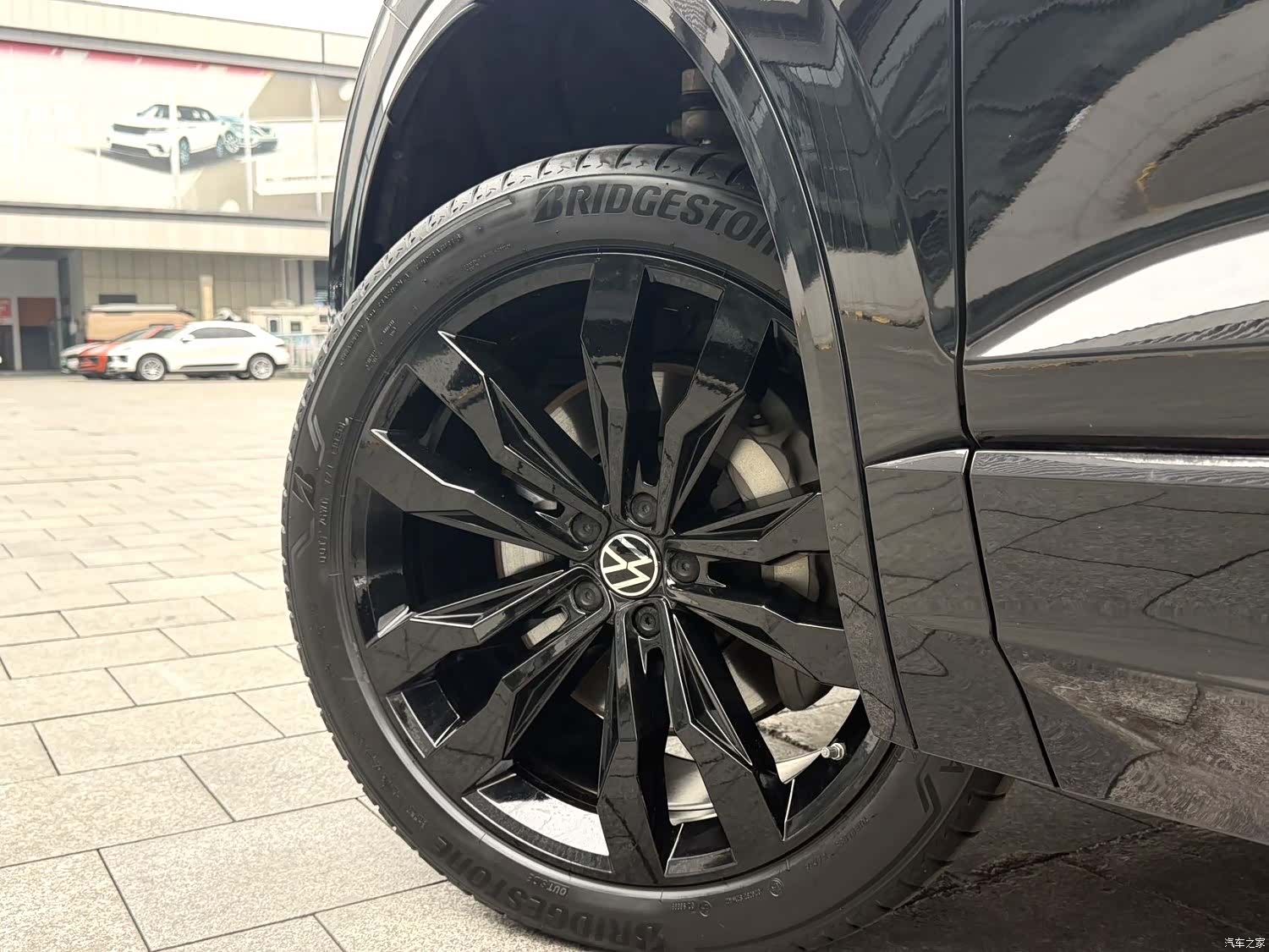 Volkswagen Touareg, 2020 4