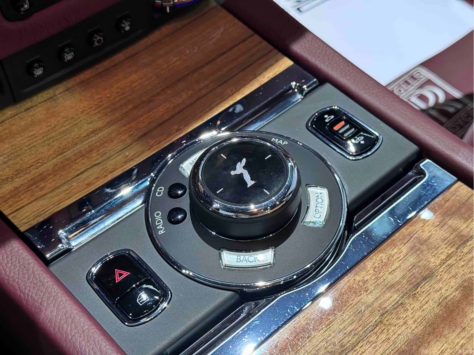 Rolls-Royce Ghost, 2018 13
