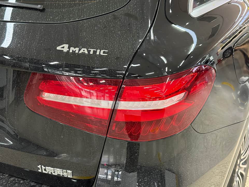 Mercedes-Benz GLC Mercedes-Benz GLC