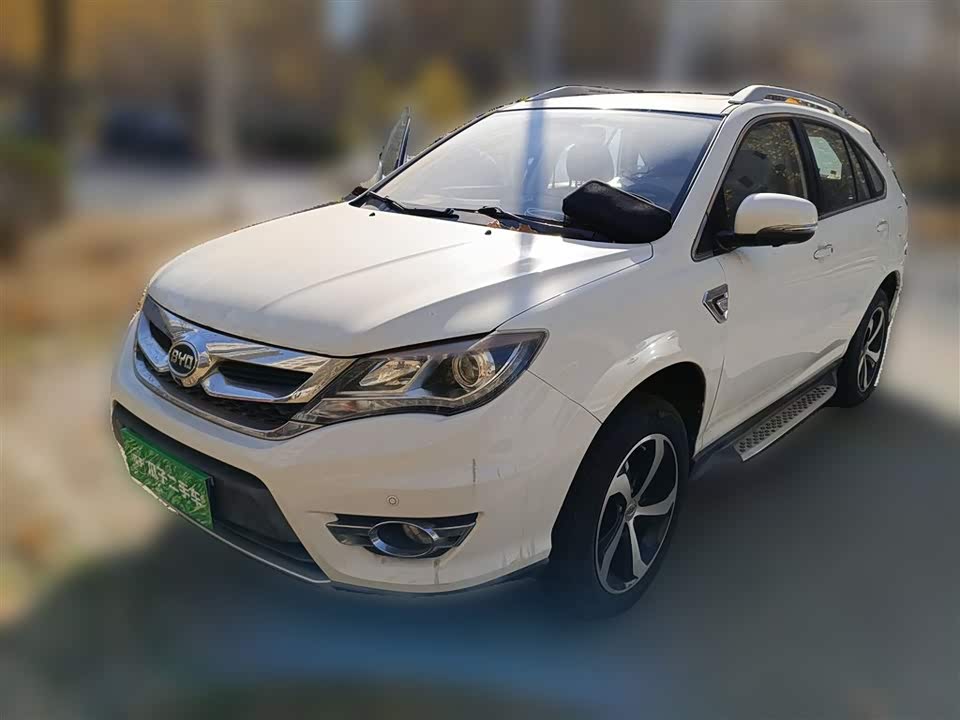 BYD S7
