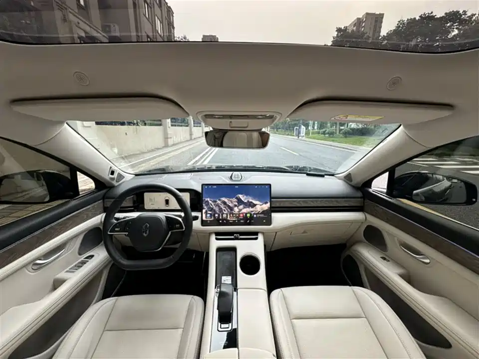 HarmonyOS Ask the world M5