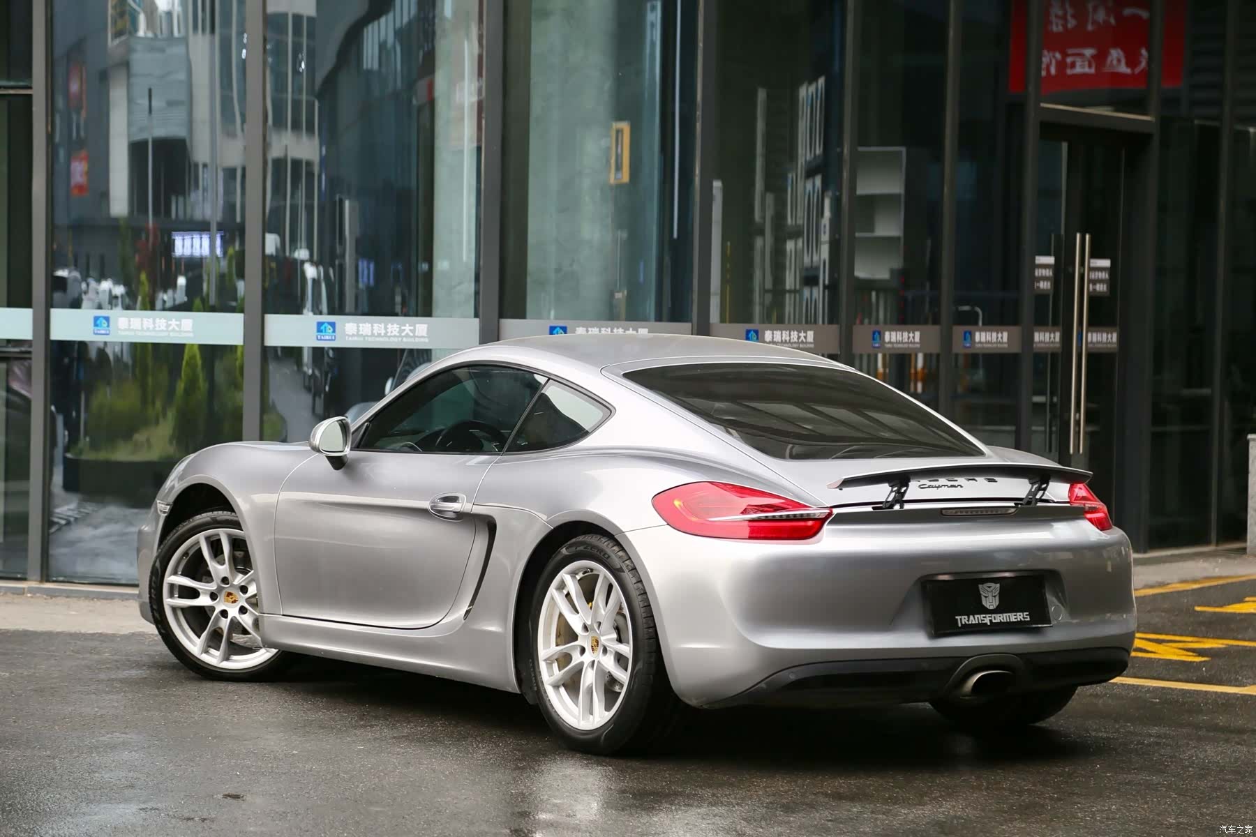 Porsche Cayman, 2015 10
