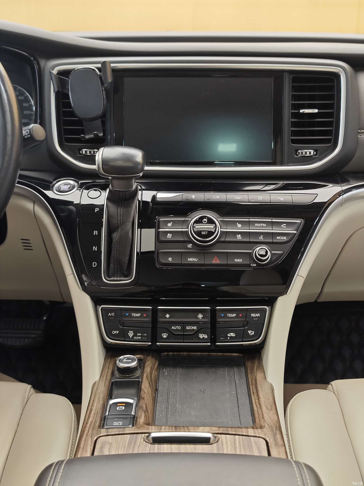 Trumpchi M8, 2018 19