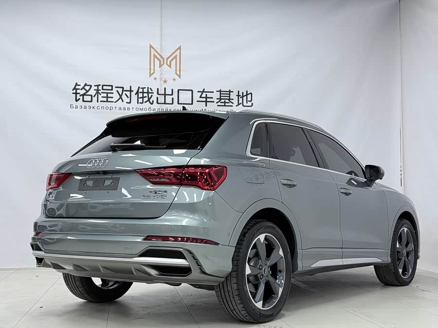 Audi Q3 2022, фото 4