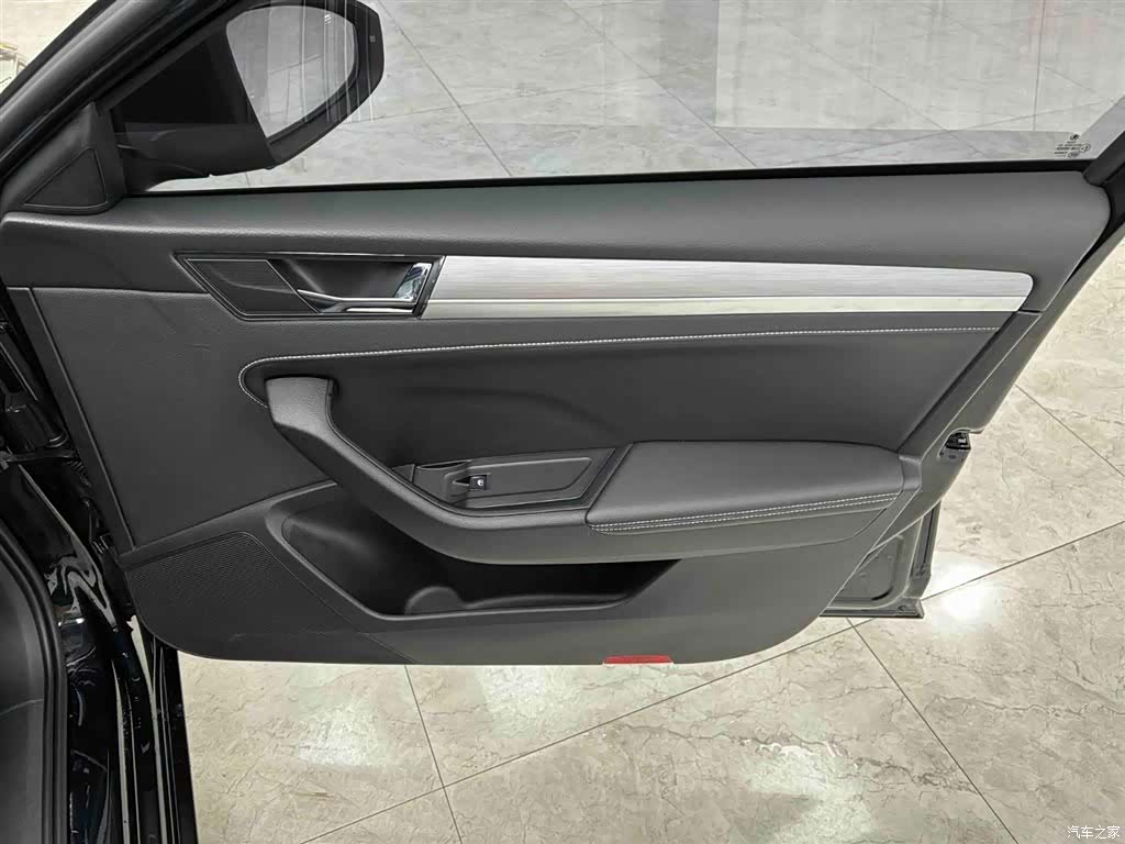 Skoda Superb, 2024 12
