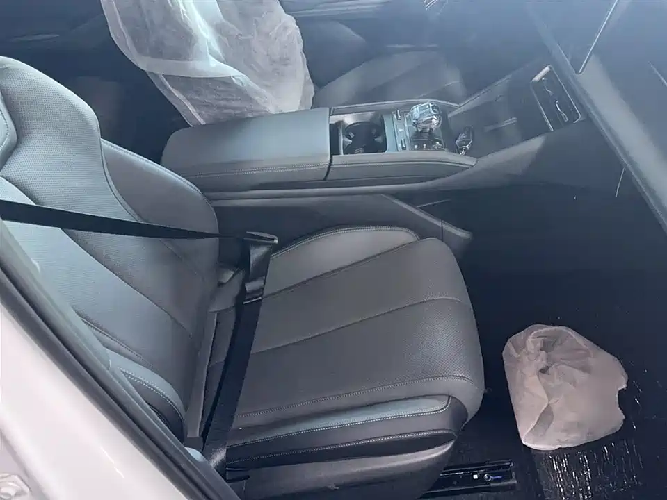 BYD Qin L