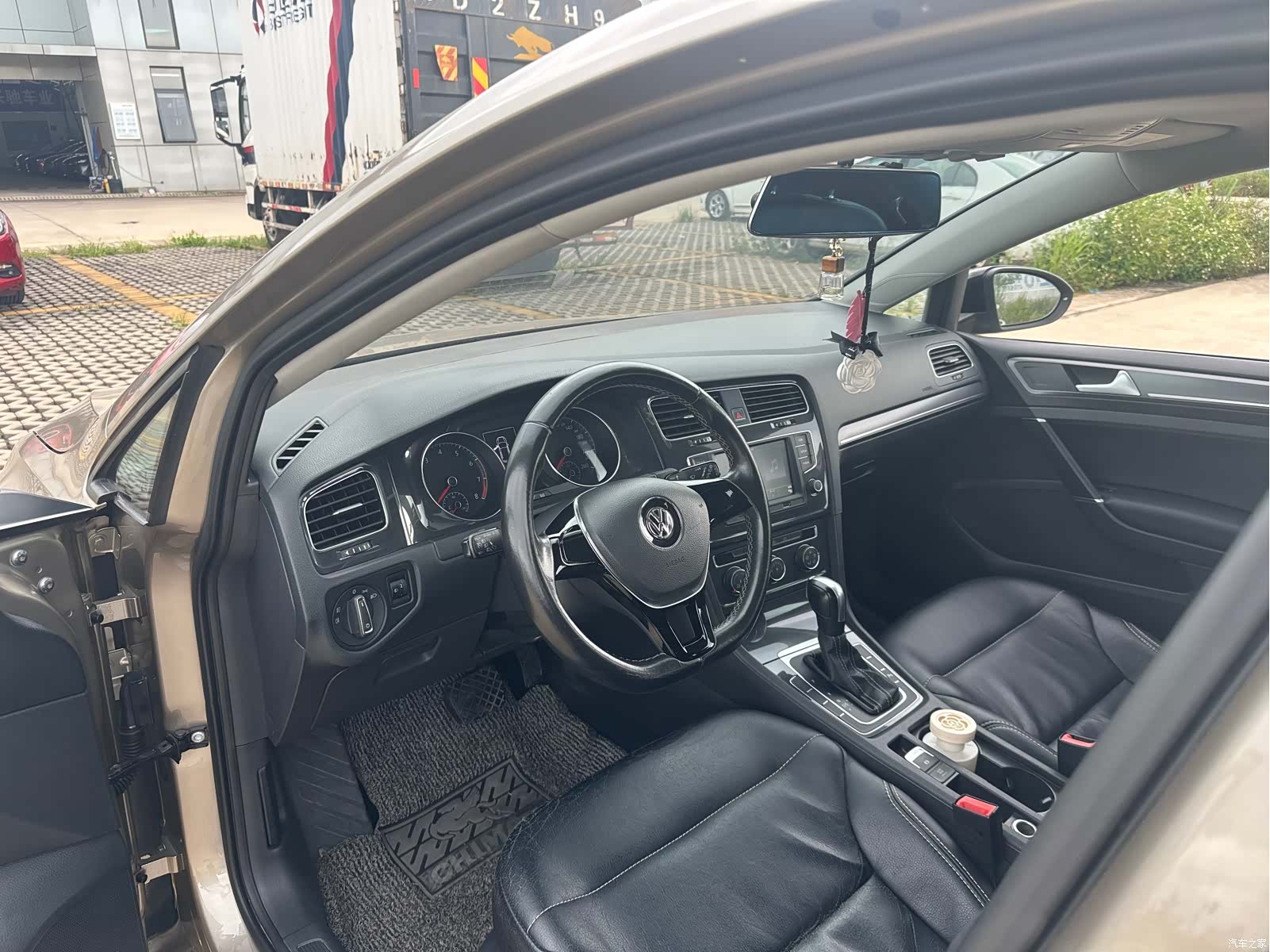 Volkswagen Golf, 2017 4