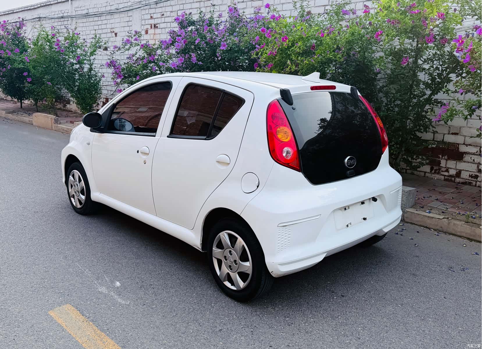 BYD e1, 2019 4