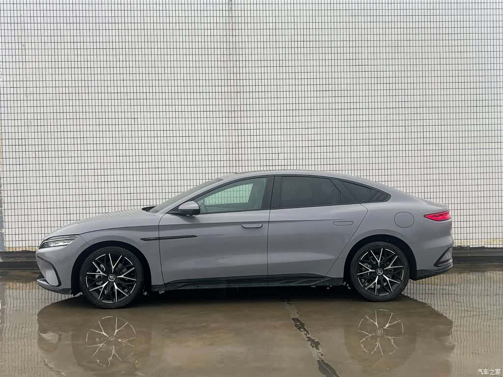 BYD Han, 2025 3