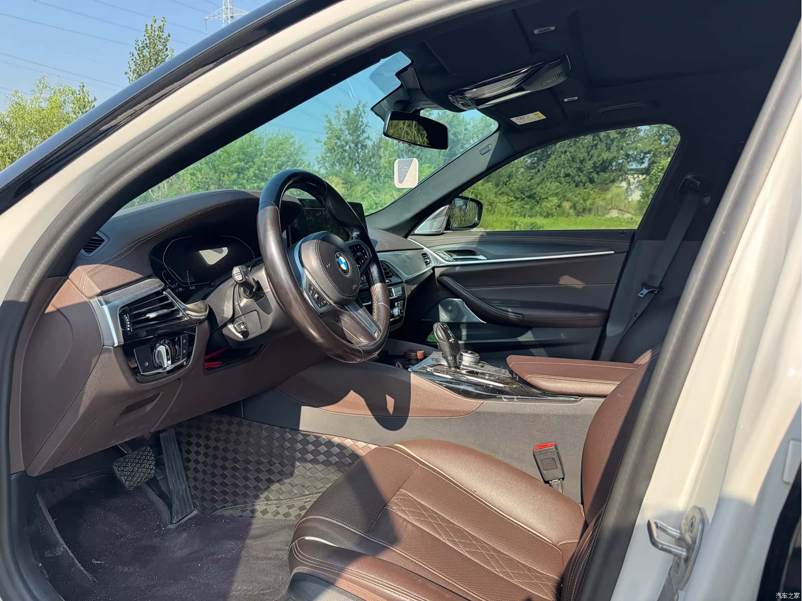 BMW 5 Series, 2021 9