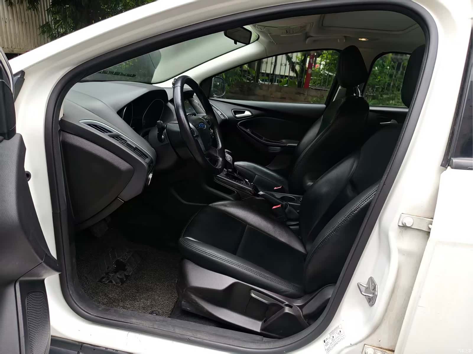 Ford Focus, 2014 3