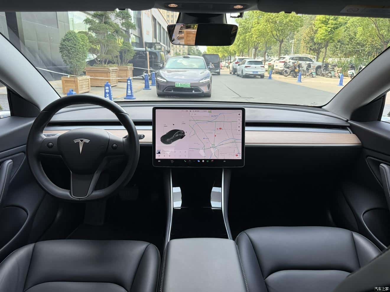 Tesla Model 3, 2019 10
