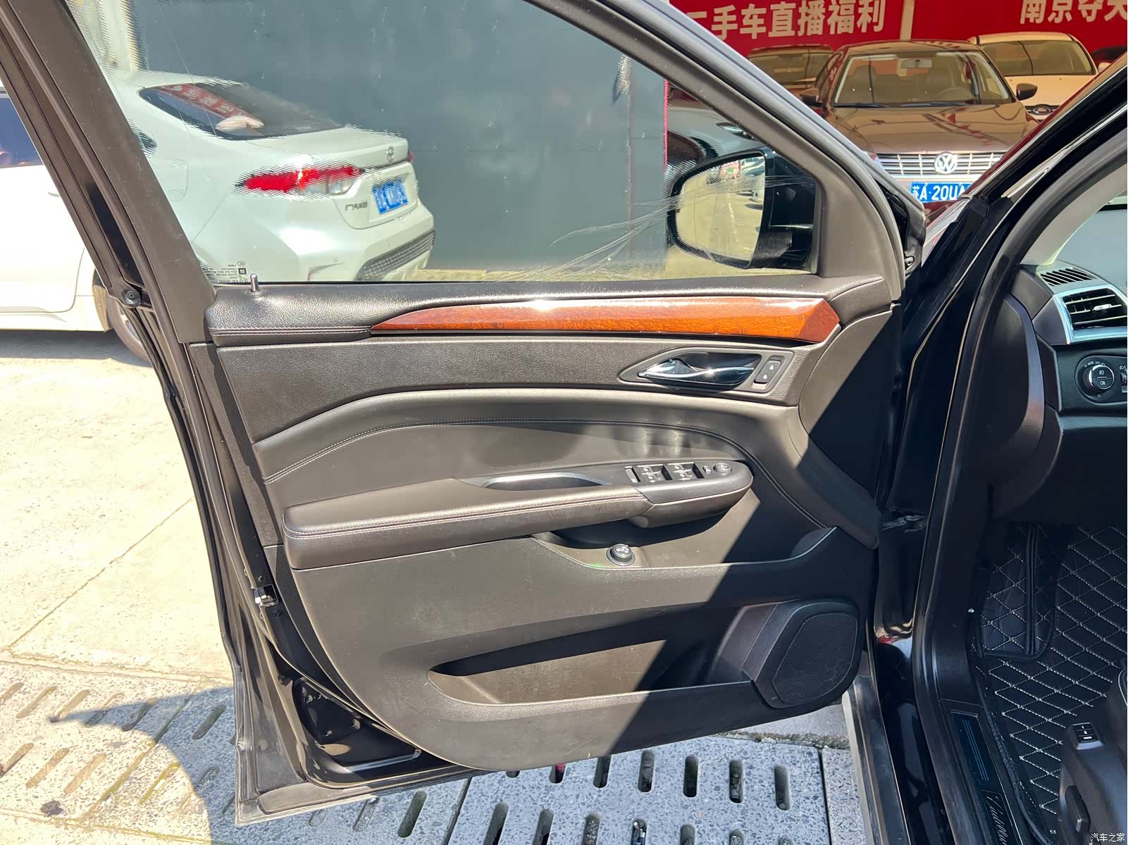 Cadillac SRX, 2014 6