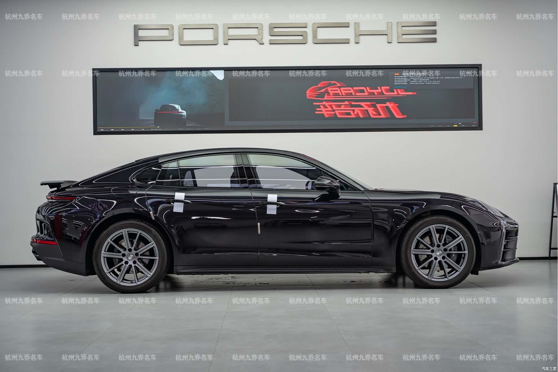 Porsche Panamera, 2025 4