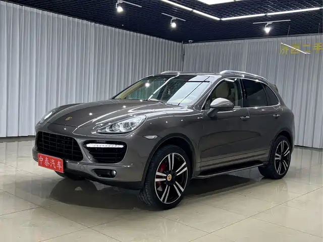 Porsche Cayenne 2014 — купить из Китая под заказ