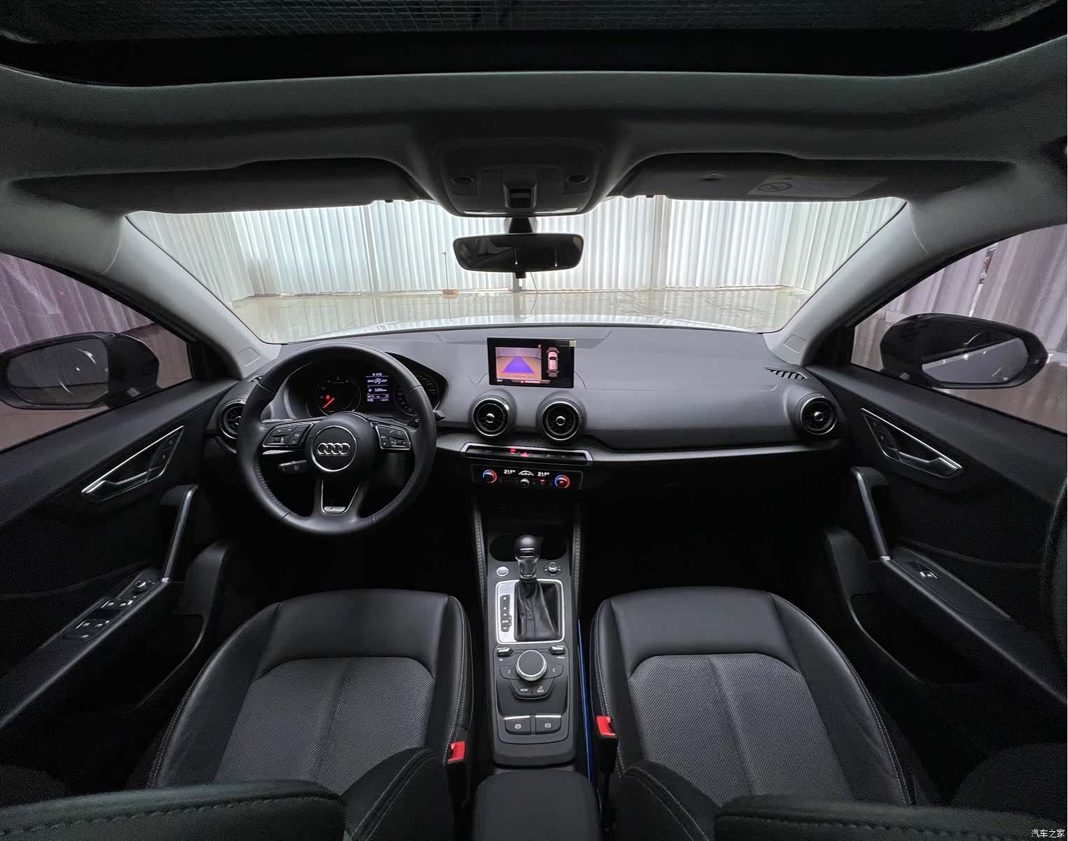 Audi Q2L, 2021 12