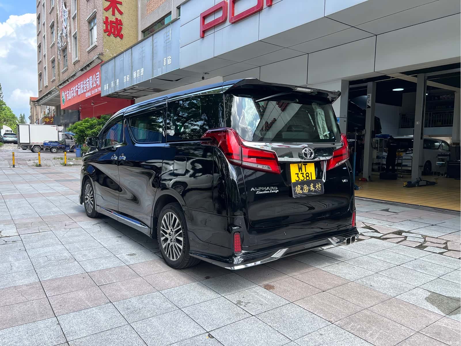 Toyota Alphard, 2015 6
