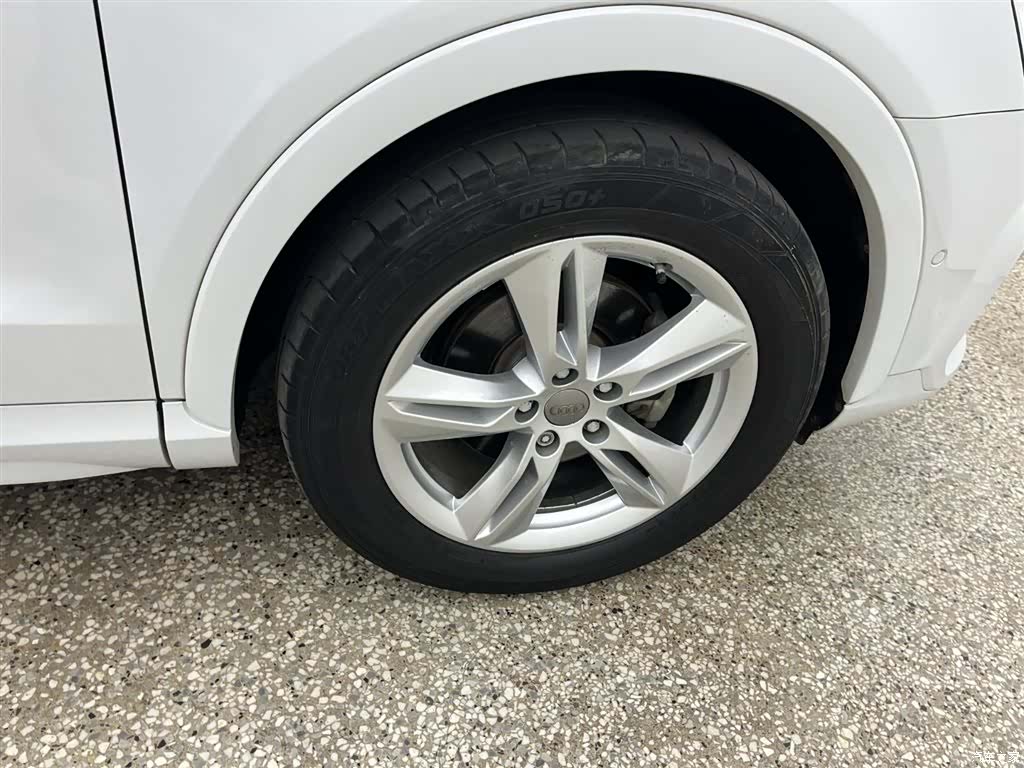 Audi Q3, 2018 13