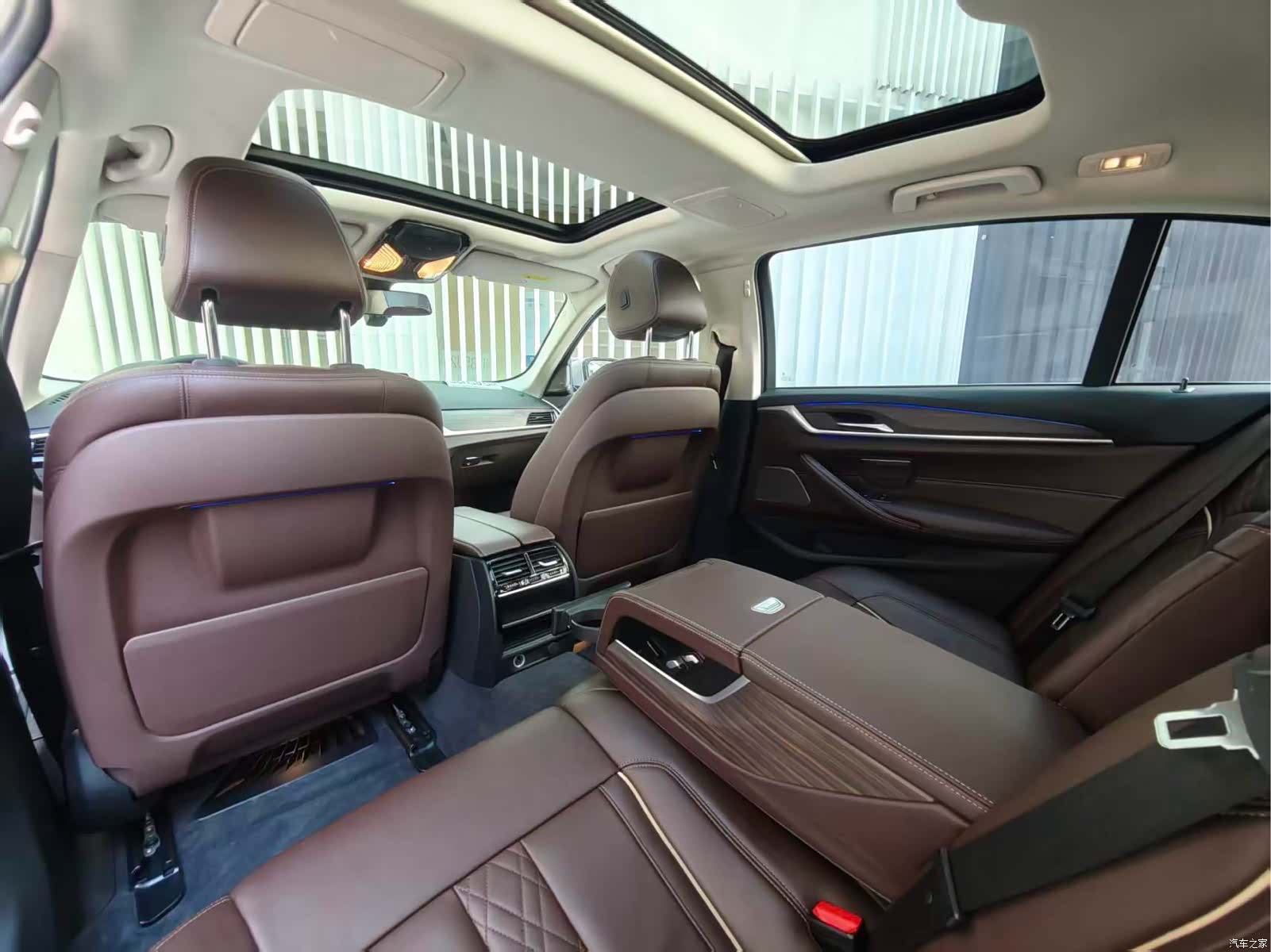 BMW 5 Series, 2017 12