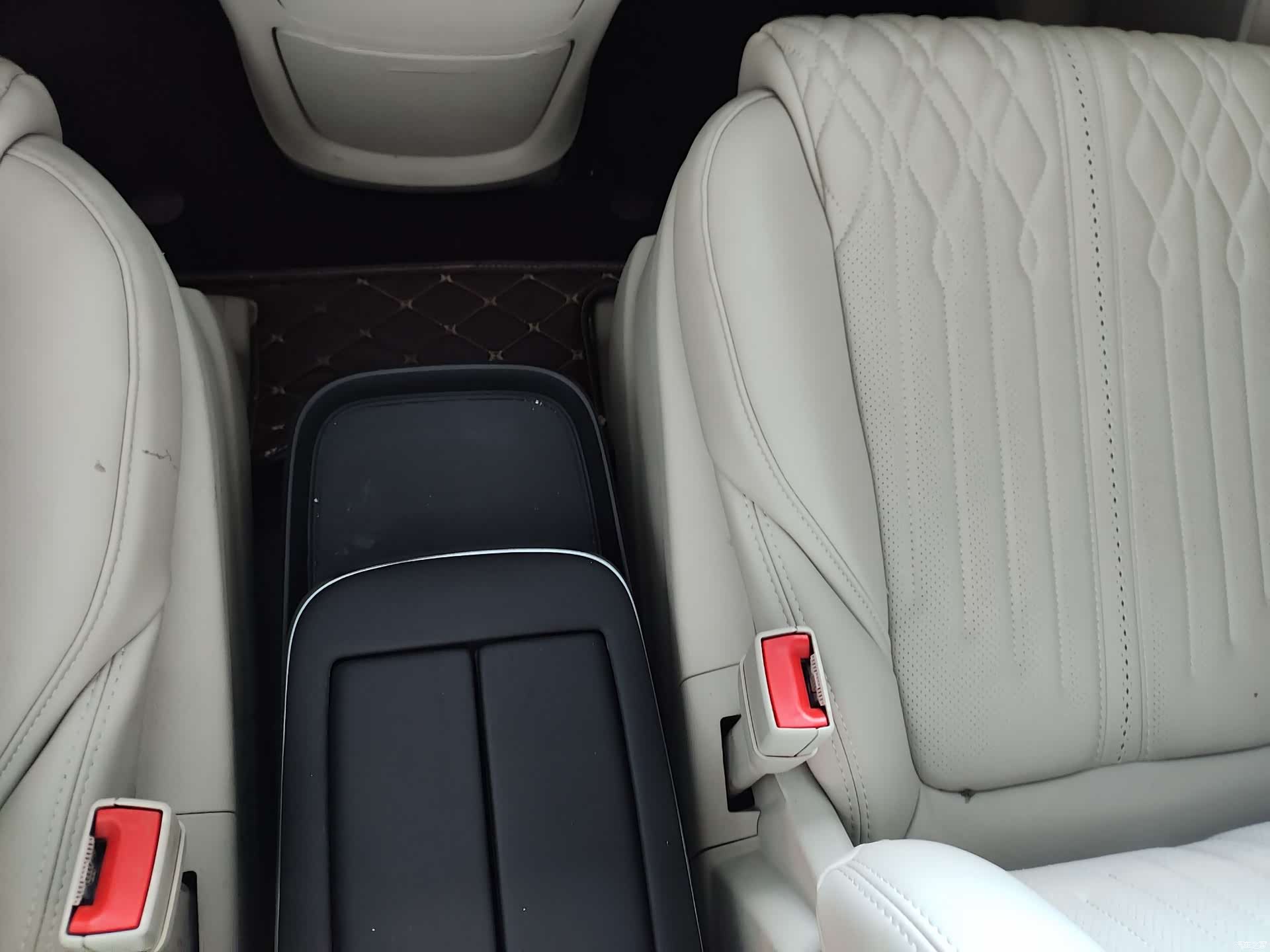 Buick GL8, 2022 8