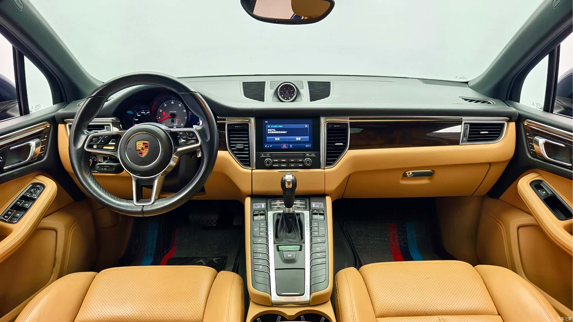 Porsche Macan, 2017 10