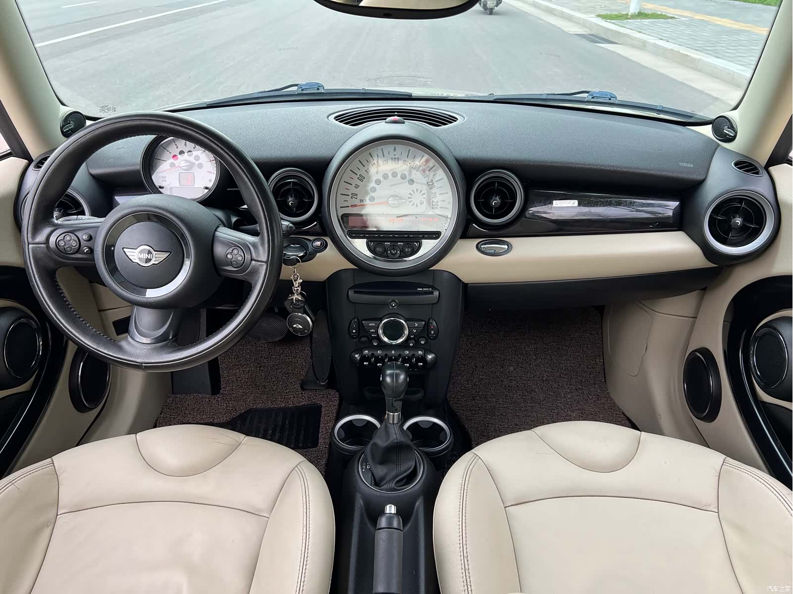 Mini Cooper, 2013 13