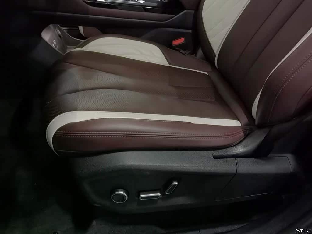 Geely Xingyue L, 2022 20