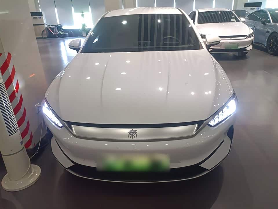 BYD Qin Yuan BYD Qin Yuan