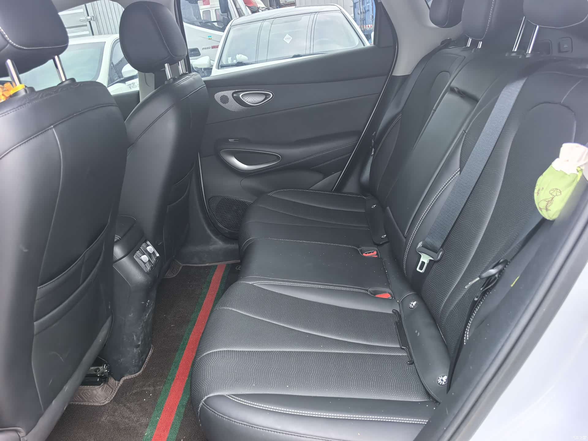 BYD HiAce, 2025 11