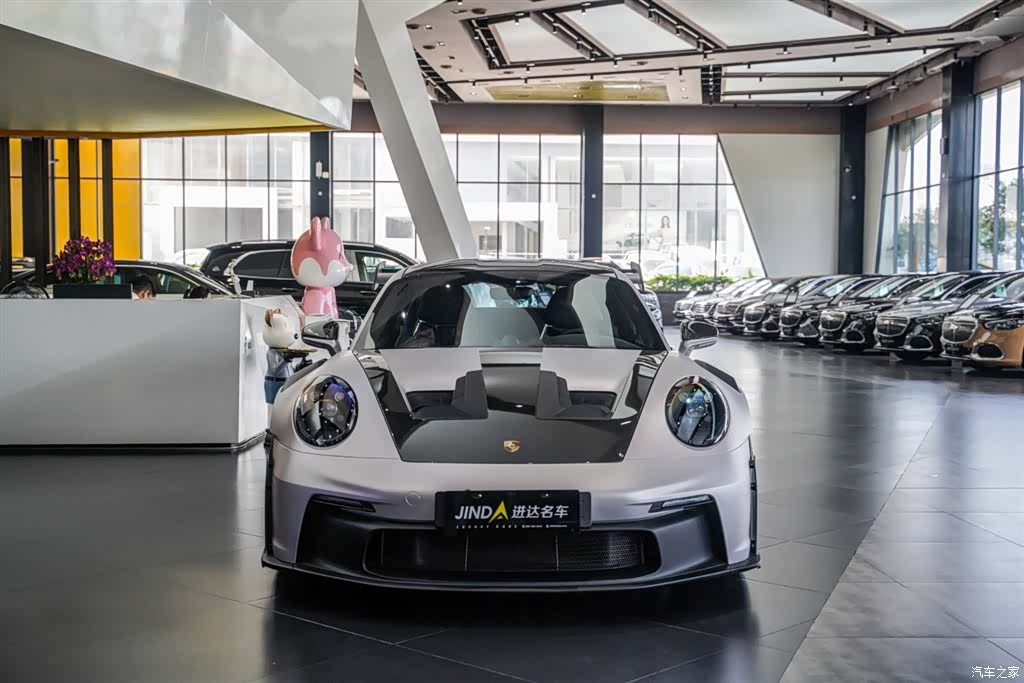 Porsche 911, 2025 9
